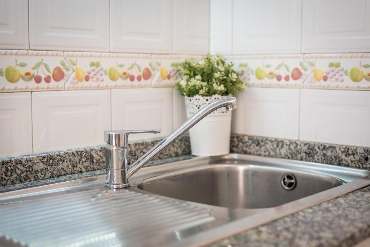 421 Olympia Central Studio Building Remodelling Playa de las Americas  Bagian luar foto
